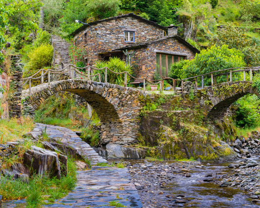 PRIVATE Historic Villages Tour (Full Day Tour)